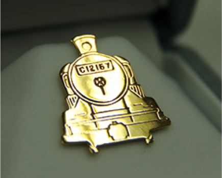 ①ＳＬ(C12167)ピンバッジ②ＳＬ(C12167)ペンダント